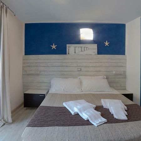 Albergo Serena Lerici Esterno foto