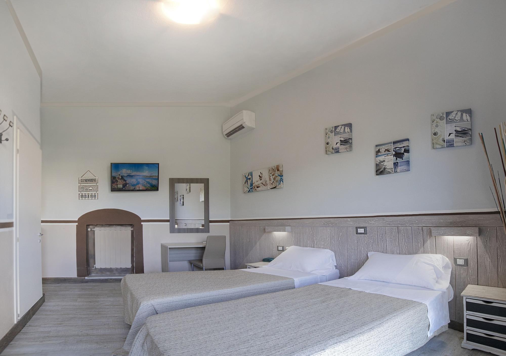 Albergo Serena Lerici Esterno foto