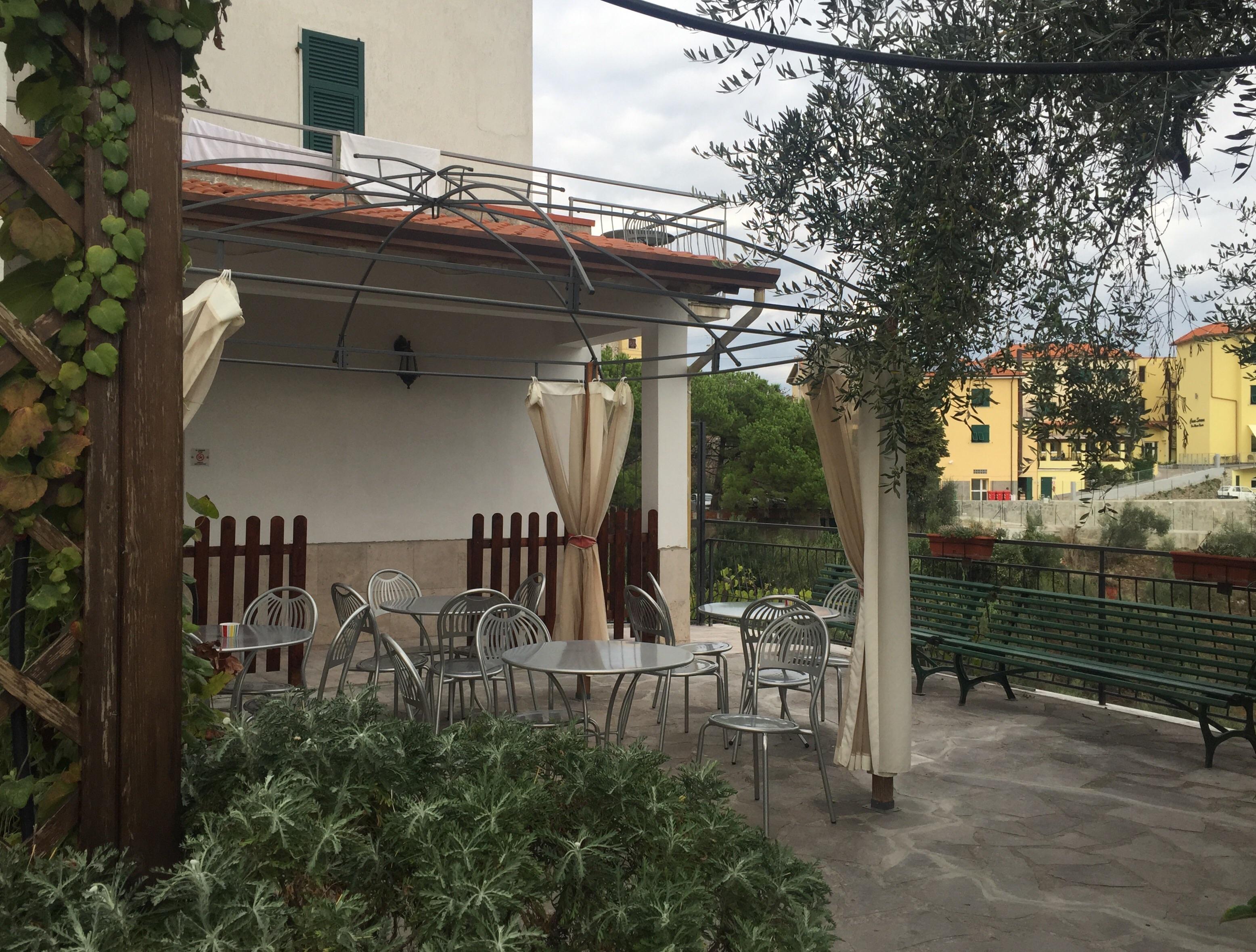 Albergo Serena Lerici Esterno foto