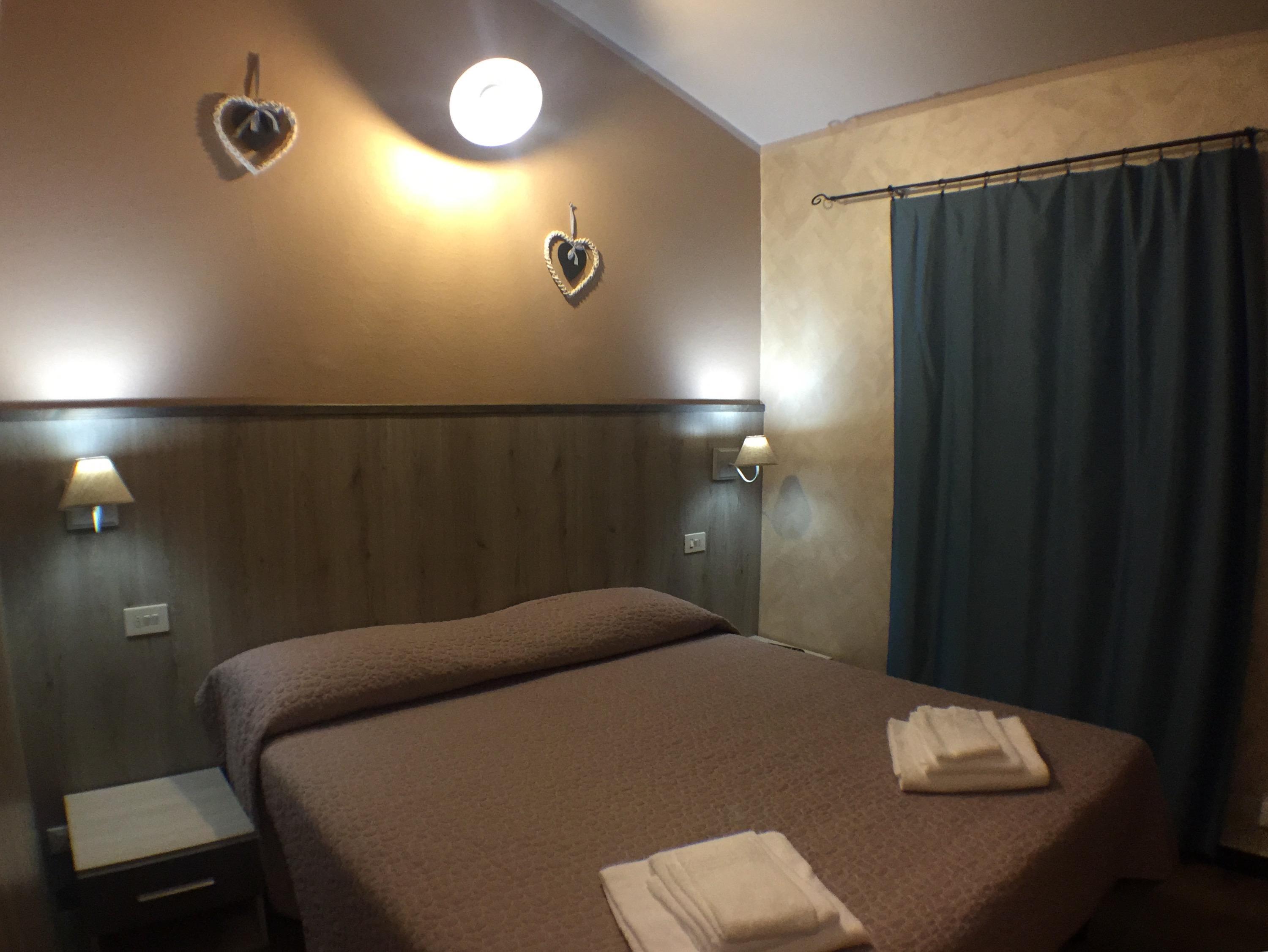 Albergo Serena Lerici Esterno foto