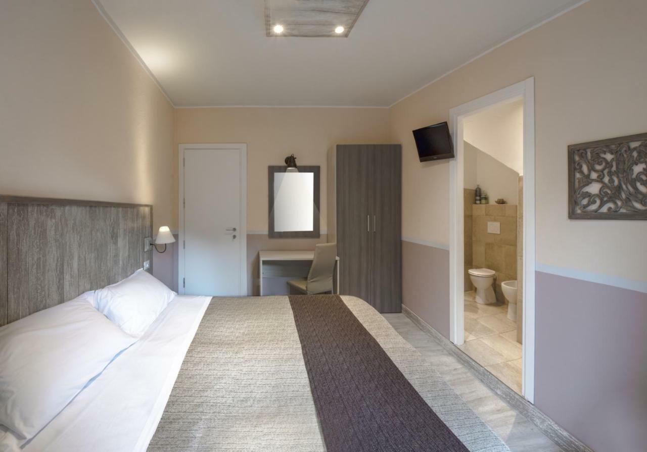 Albergo Serena Lerici Esterno foto